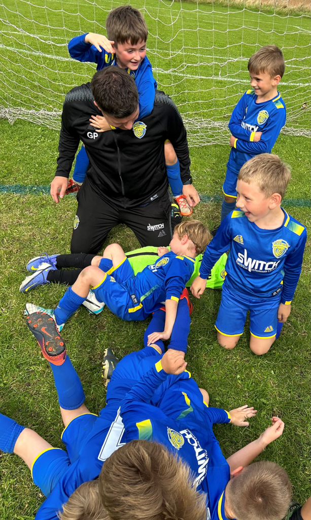Team Chemistry - Spalding United U7 Whites having fun